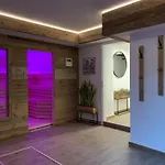 Seehotel Sissi Bed & Breakfast 3*