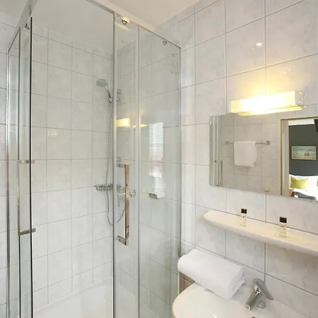 Seehotel Sissi Panzió Zell am See