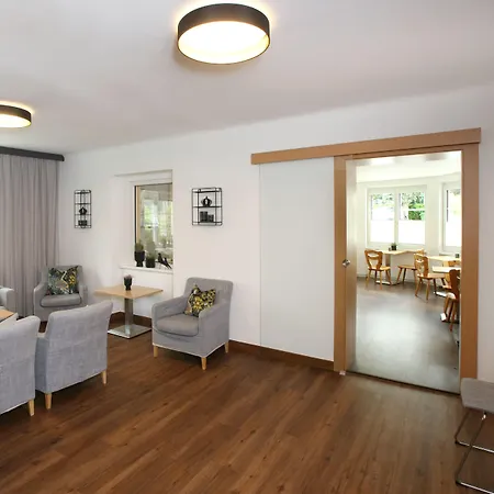 Panzió Seehotel Sissi